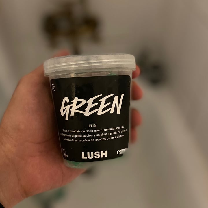 review photo of LUSH Fresh Handmade Cosmetics Green fun shared by @mauricioserrano on 06 Dec 2020 - review