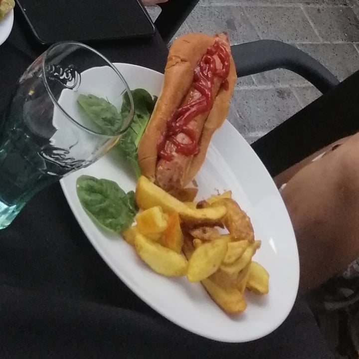 photo of Phoenix Belgian Vegg Children's Hotdog And Chips shared by @esetioconlacara on  16 Oct 2021 - review