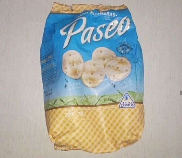 review photo of Molino Cañuelas Galletitas Mini Crackers Sin Sal Paseo shared by @brisaantelo on 23 Mar 2020 - review
