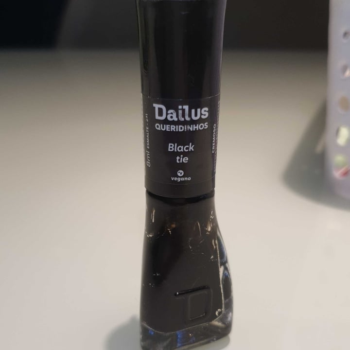 review photo of Dailus Esmalte Black Tie shared by @amira7 on 13 May 2022 - review