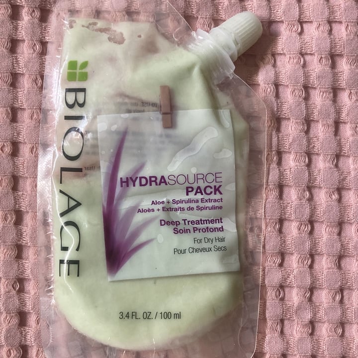photo of Biolage hidrasource deep treatment pack shared by @renatammoraes on  09 May 2022 - review