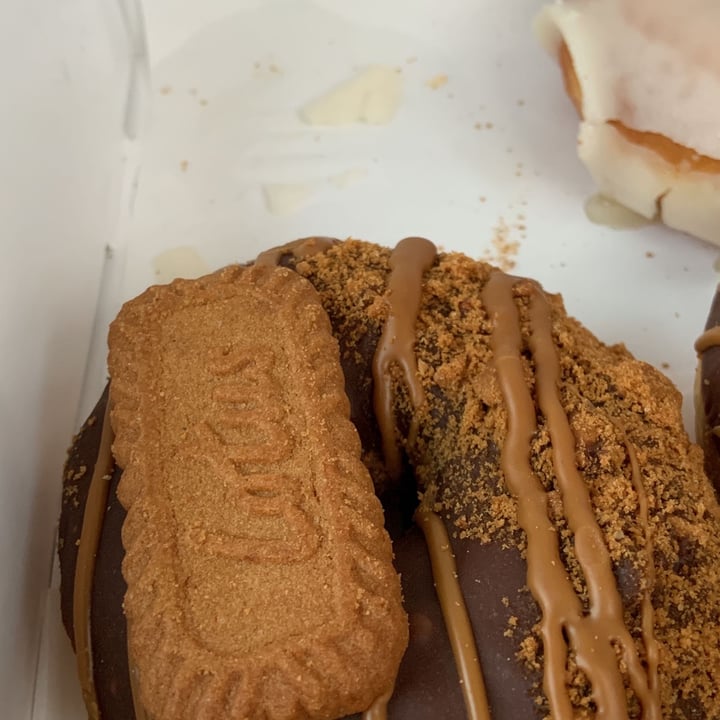 photo of Doughnotts - Designer Outlet East Midlands Choc Biscoff shared by @illyparrwood on  02 Dec 2022 - review