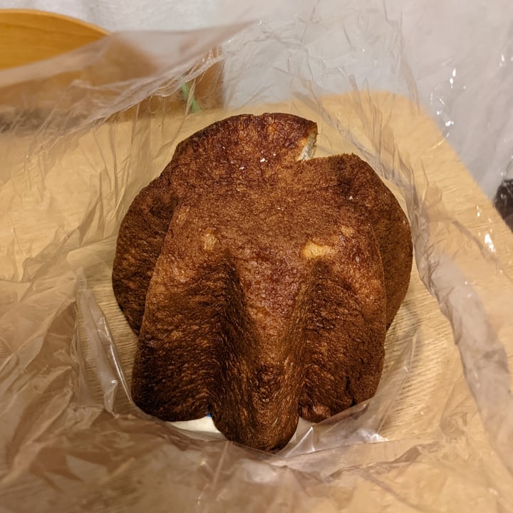 photo of DOLCE RUBINO Pandoro shared by @erikarhcp on  28 Dec 2021 - review