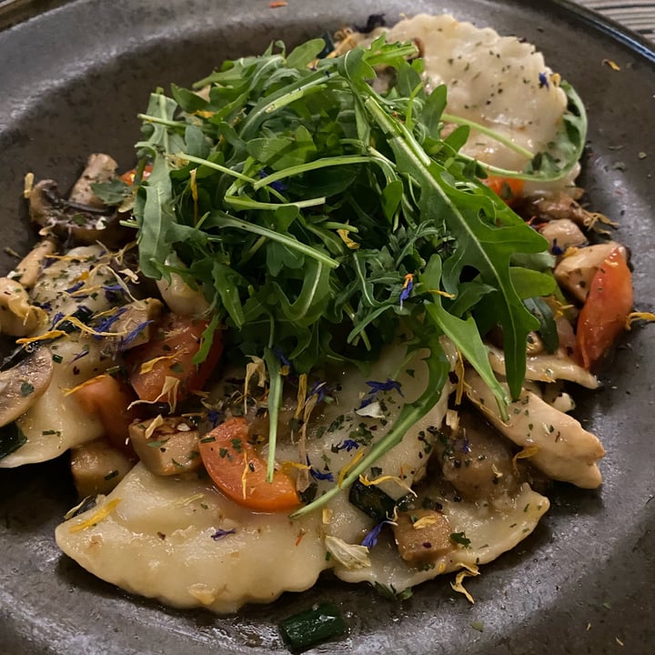 photo of Goldkind Schlutzkrapfen with mushrooms shared by @hgoeseast on  01 Apr 2022 - review