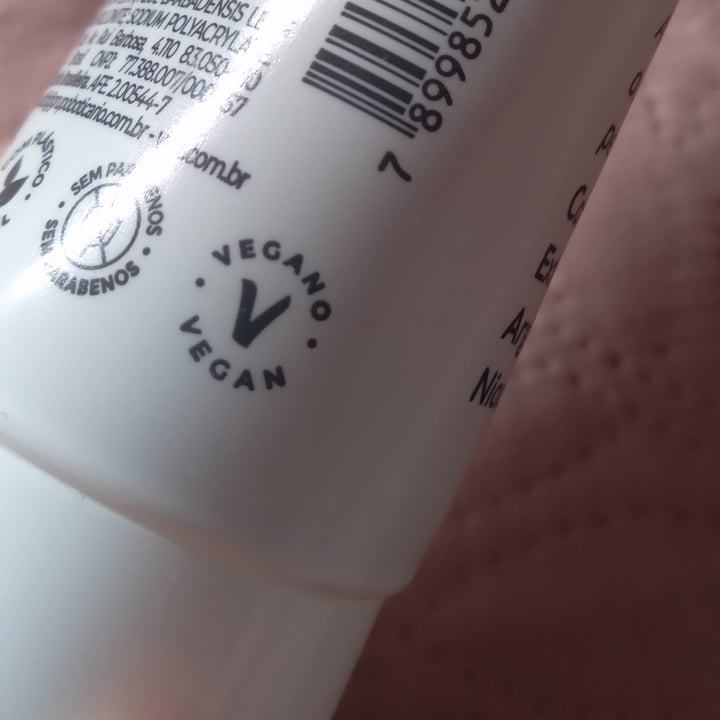 photo of Mascara Detox da Vult Macara Detox Da Vult shared by @lilianimais on  29 Jan 2022 - review