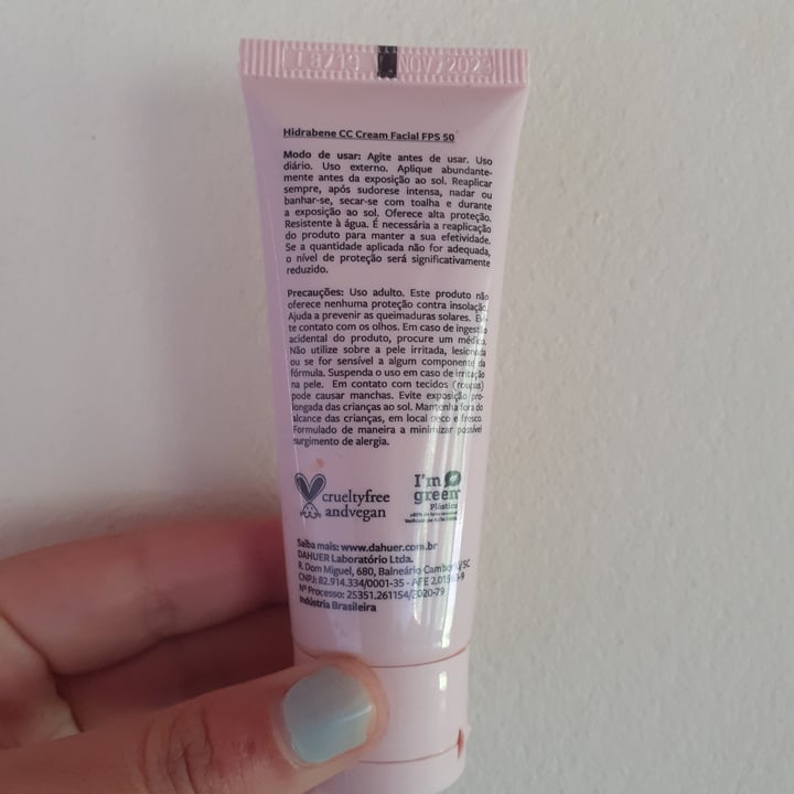 photo of Hidrabene CC Cream Clareador Facial shared by @lainetunes on  15 Sep 2022 - review