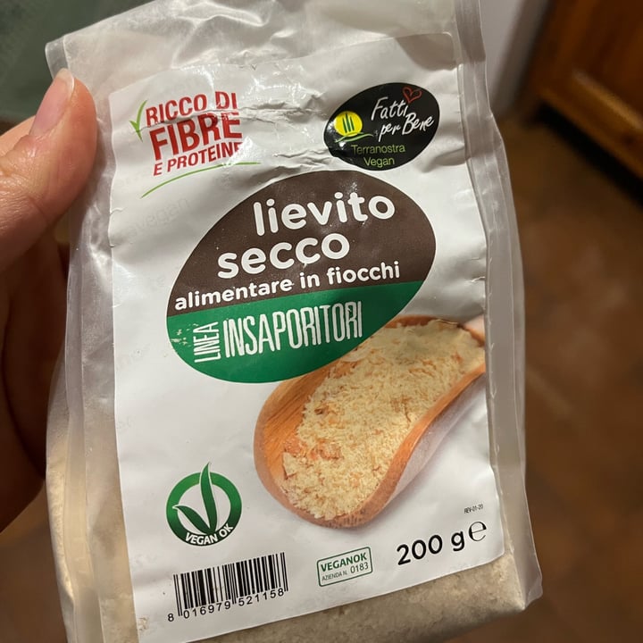 photo of Terranostra Vegan Lievito secco alimentare shared by @petramodirari on  21 Nov 2021 - review