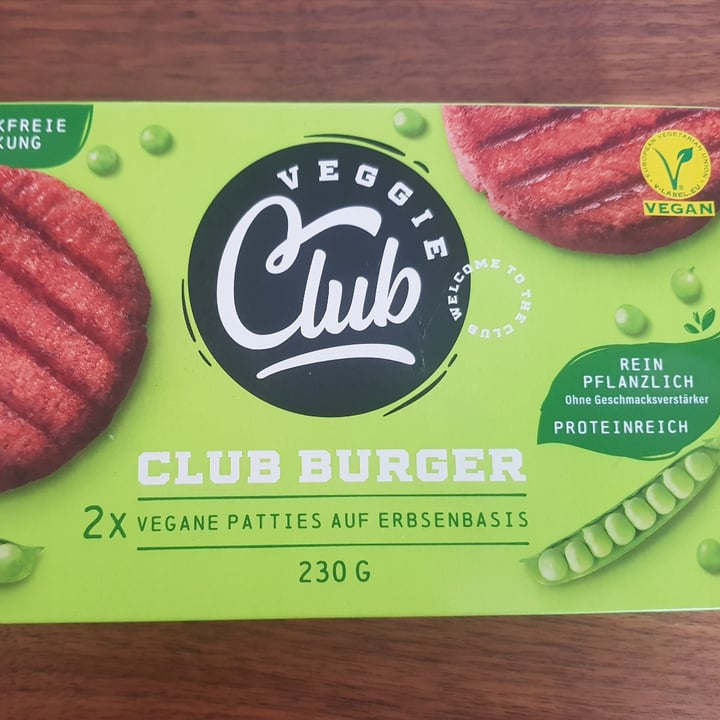 photo of Veggie Club Club burger - Burger Patties shared by @melmey on  17 Jul 2021 - review