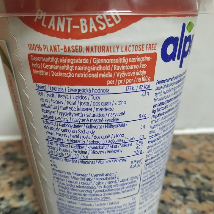 photo of Alpro Plain No Sugars shared by @marialorodrigues on  28 Nov 2022 - review