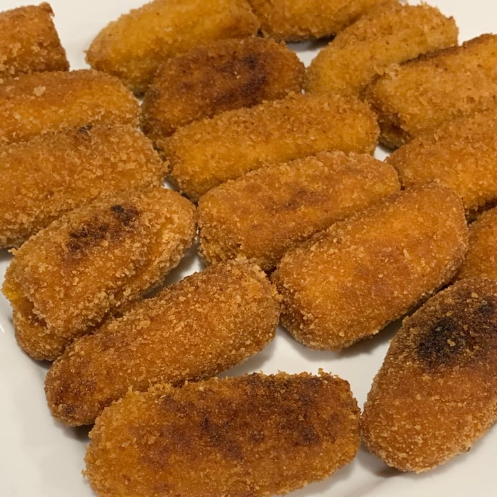 photo of Maheso Croquetas con Base de Soja shared by @naivoncake on  19 Aug 2020 - review