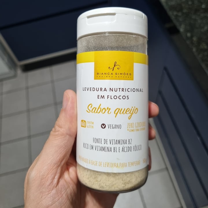 review photo of Bianca Simões Levedura Nutricional em Flocos shared by @danvschneider on 23 Jan 2022 - review