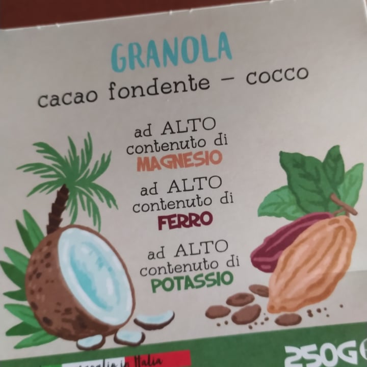 photo of Ambrosiae Granola cacao fondente - cocco shared by @rosy71 on  11 Feb 2022 - review