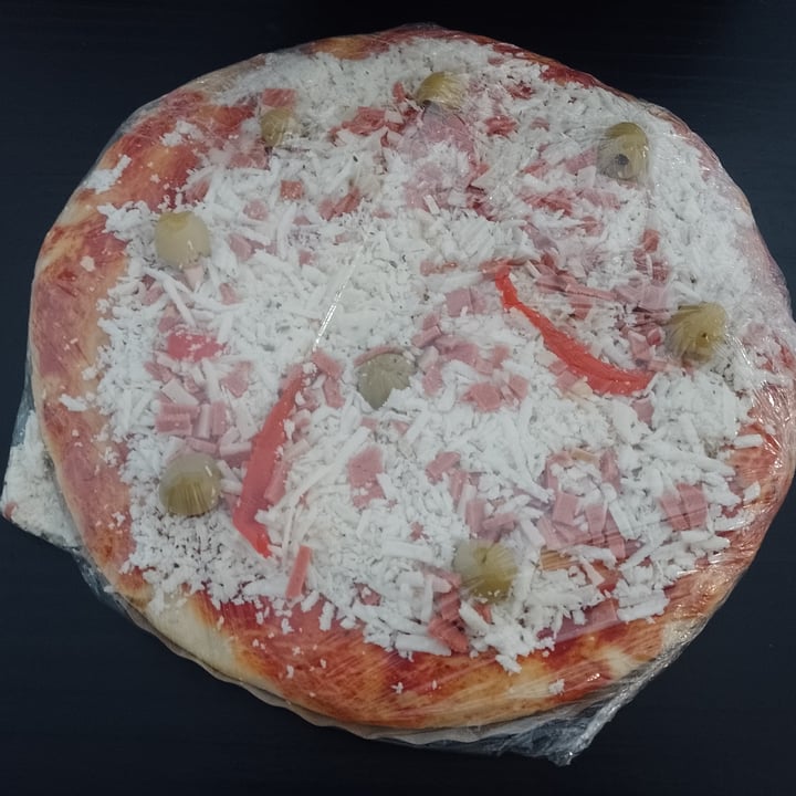 review photo of LA VERA PIZZA VEGANA Pizza Especial (con jamón vegano) shared by @unjorge on 13 Mar 2022 - review