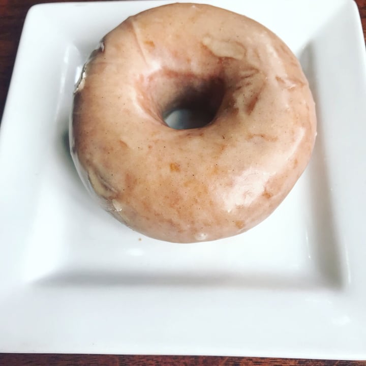 photo of The Grange Vanilla Cinnamon Donut shared by @vegandoves on  25 Oct 2018 - review