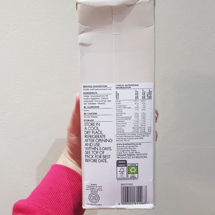 photo of Woolworths Food Unsweetened Soya Milk  shared by @karenhsu on  25 Sep 2021 - review