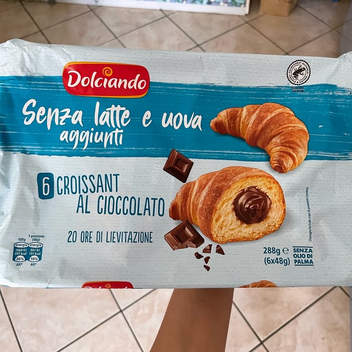 photo of Dolciando Croissant Al Cioccolato Senza latte e uova aggiunti shared by @lemmyrudy on  11 Jul 2022 - review