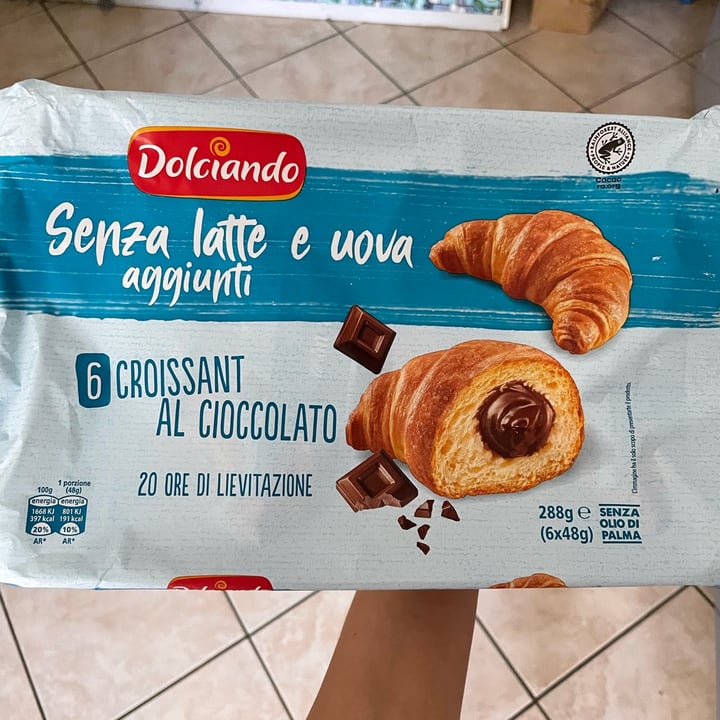 review photo of Dolciando Croissant Al Cioccolato Senza latte e uova aggiunti shared by @lemmyrudy on 11 Jul 2022 - review