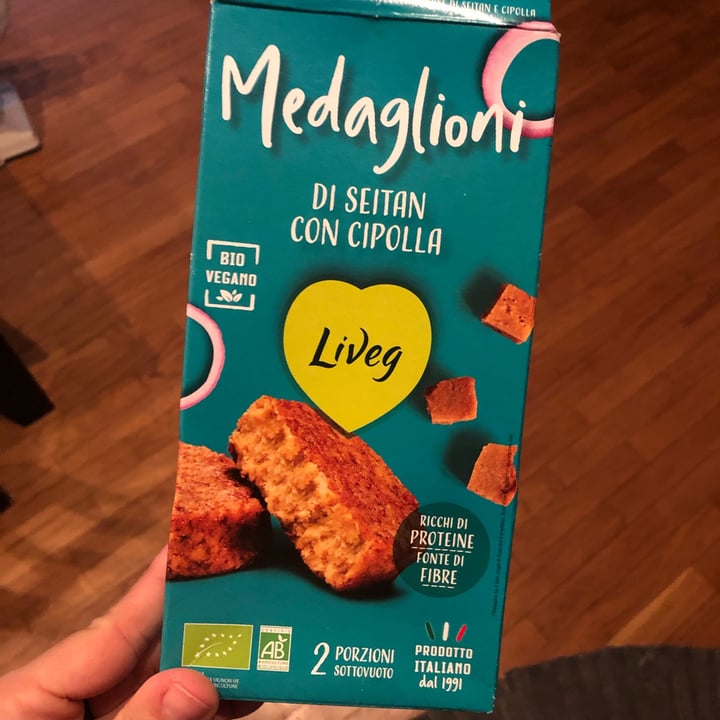 review photo of Liveg Medaglioni di Seitan Con Cipolla shared by @elisiza on 27 Jul 2022 - review