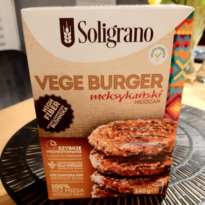 photo of Soligrano Mexican burgers shared by @gabisun on  15 Mar 2021 - review