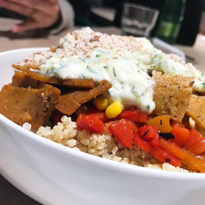 review photo of Food Garden "Pick Me Up" Bowl shared by @veganfoodcroatia on 29 Nov 2022 - review