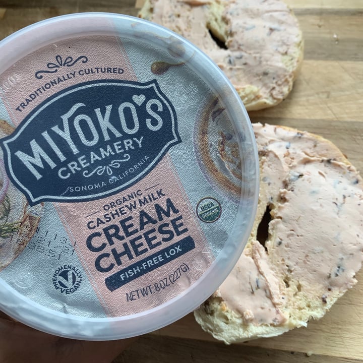 photo of Miyoko's Creamery Organic Cultured Vegan Cream Cheese Fish-Free Lox shared by @cheryllin on  25 Jul 2021 - review