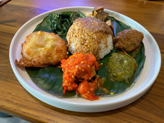 Photo of the dish “Nasi Padang”