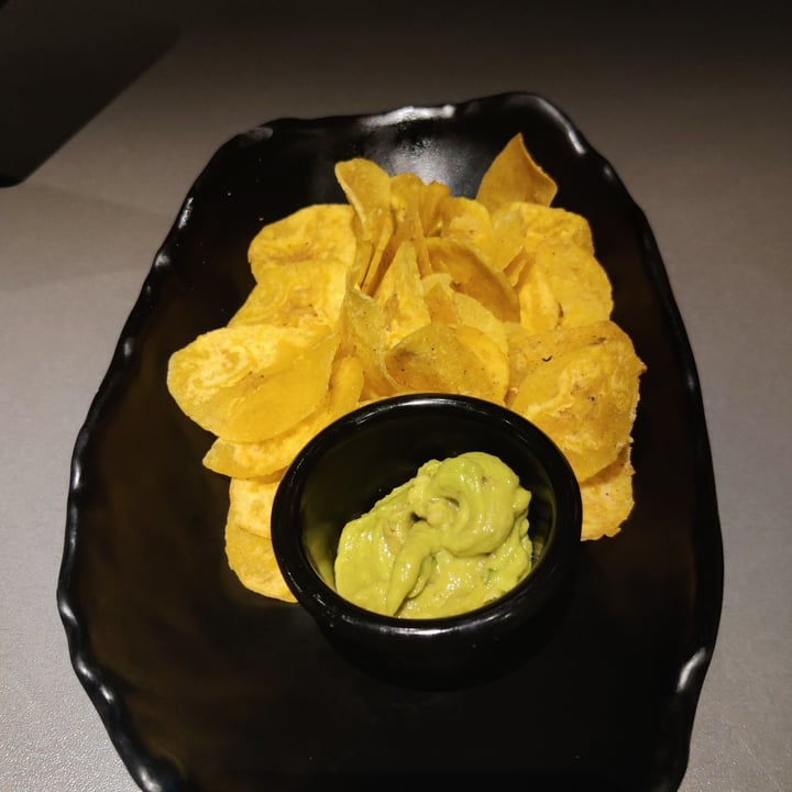 photo of Domò Sushi Chips di platano shared by @airafree90 on  03 Apr 2022 - review