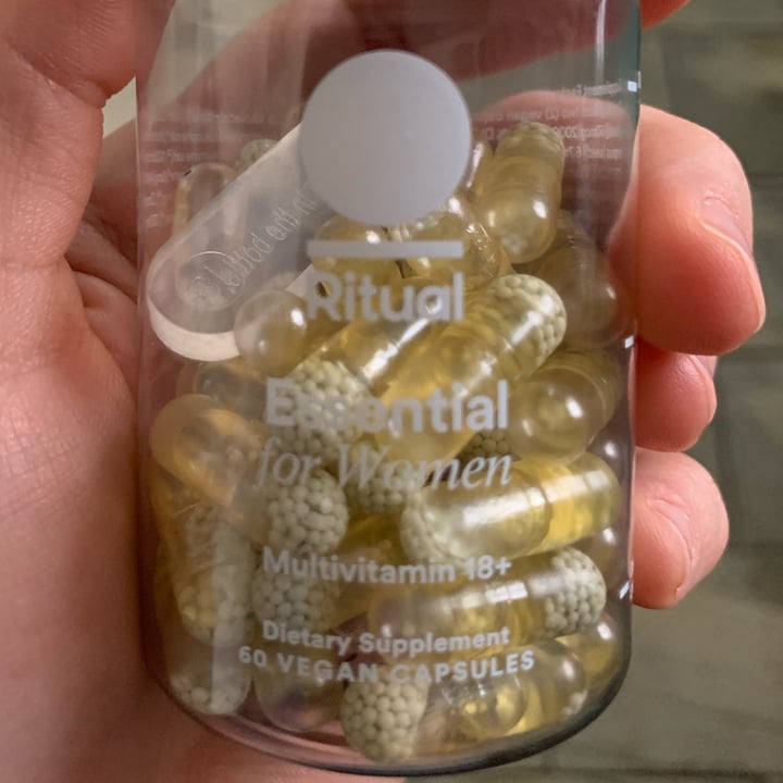 review photo of Ritual Ritual Essential For Women shared by @hmhughes on 20 Jan 2022 - review