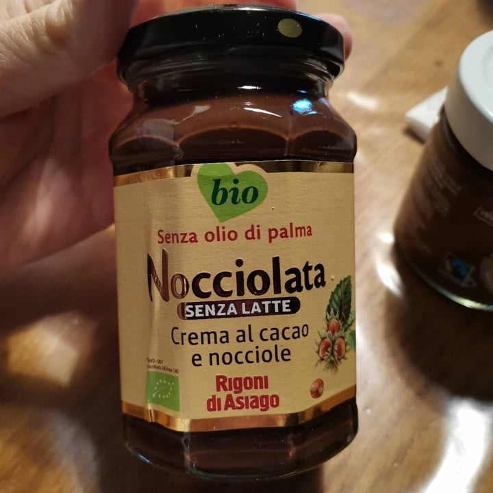 photo of Rigoni di Asiago Nocciolata Dairy Free Hazelnut Spread with Cocoa shared by @alelungo on  16 Dec 2021 - review