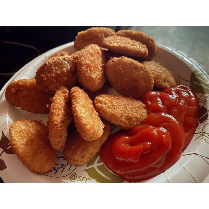 photo of Great Value  Original Chick'n Nuggets shared by @amsvfrazier90 on  04 Mar 2022 - review