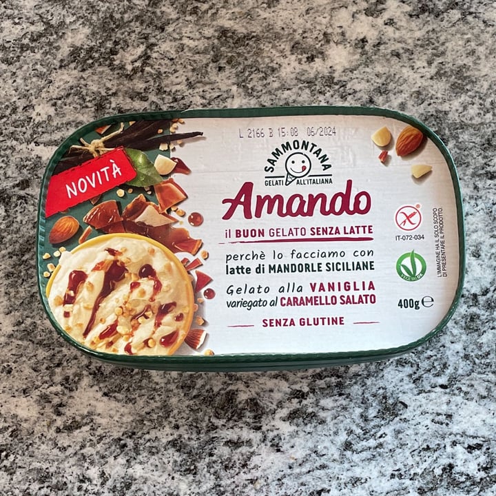 photo of Sammontana amando caramello salato shared by @valevalys on  09 Sep 2022 - review