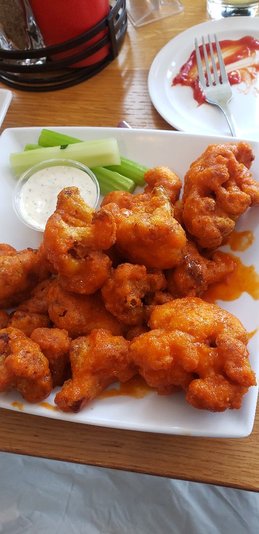 photo of J. Selby's Buffalo Wings shared by @ambularfortheanimals on  26 Feb 2019 - review