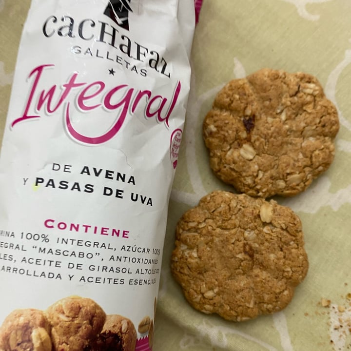 photo of Cachafaz Galletas Integrales de Avena y Pasas de Uva shared by @paulazappelli on  20 Jun 2022 - review