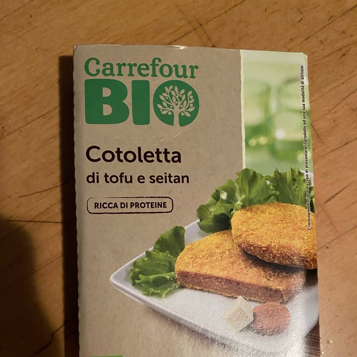 photo of Carrefour Bio Cotoletta di tofu e seitan shared by @sarafri on  12 Nov 2022 - review