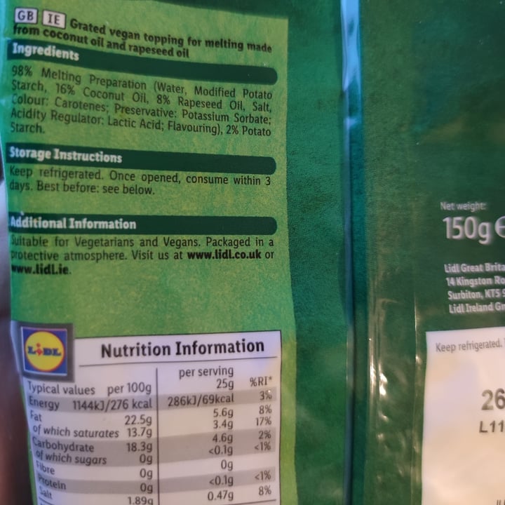 review photo of Vemondo vegan cheese pizza topping shared by @arsone on 04 Nov 2022 - review