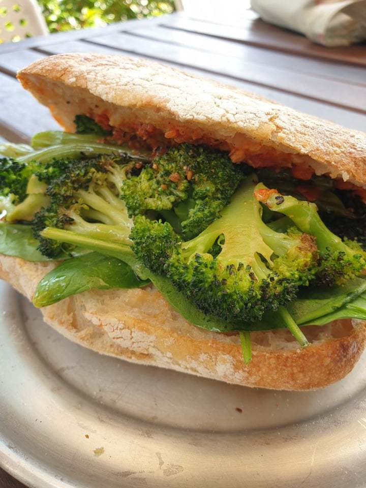 photo of MICRO bakery | kitchen Broccoli and green beans sandwich shared by @angelajelita on  08 Feb 2020 - review