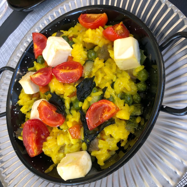 photo of Alice e Viola - Cucina vegetale paella shared by @essemme on  01 Nov 2022 - review