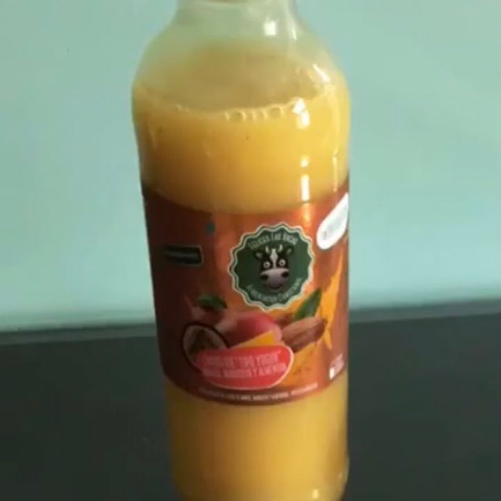 review photo of Felices Las Vacas Smoothie Mango, Maracuya y Almendras shared by @carlos199227 on 08 Jun 2020 - review
