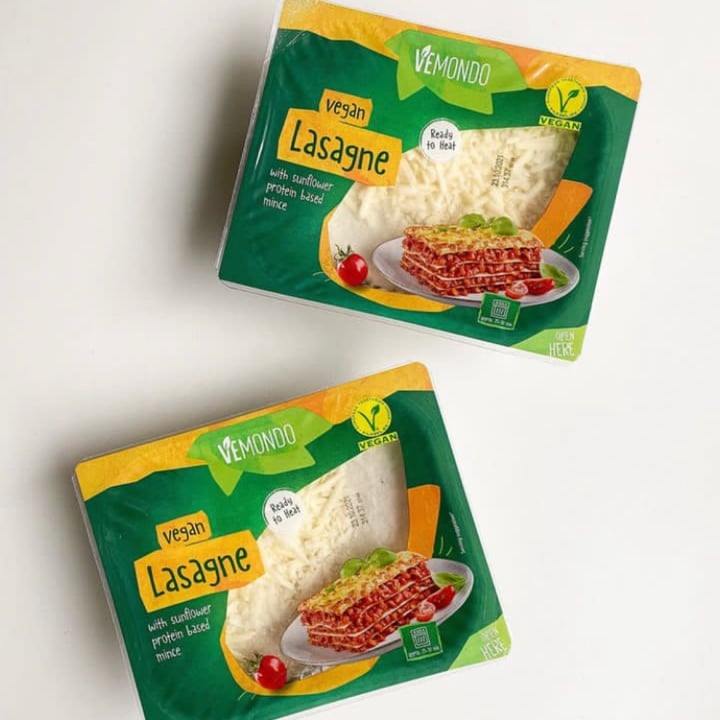 review photo of Vemondo lasagne con ragù di soia shared by @giuffridailenia on 15 Dec 2022 - review