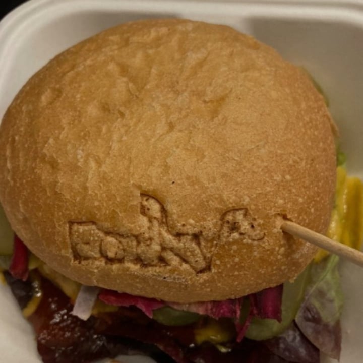 photo of Forky's Queen Burger shared by @decoy on  29 Nov 2021 - review