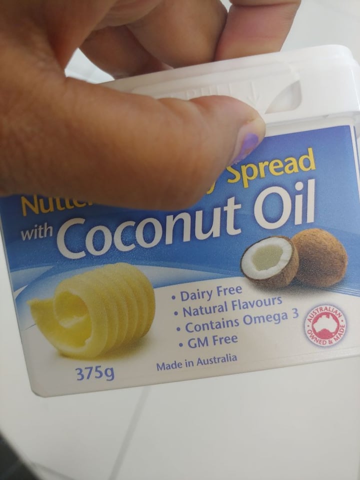 photo of Nuttelex Buttery Spread with Coconut Oil shared by @vegananu on  01 Aug 2019 - review