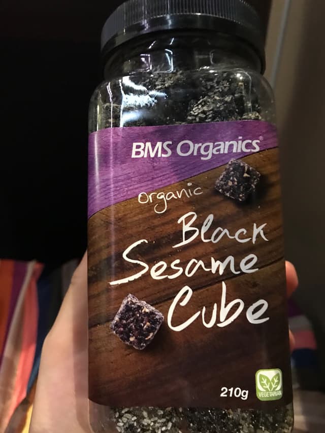 Photo of the dish “Black sesame cube”
