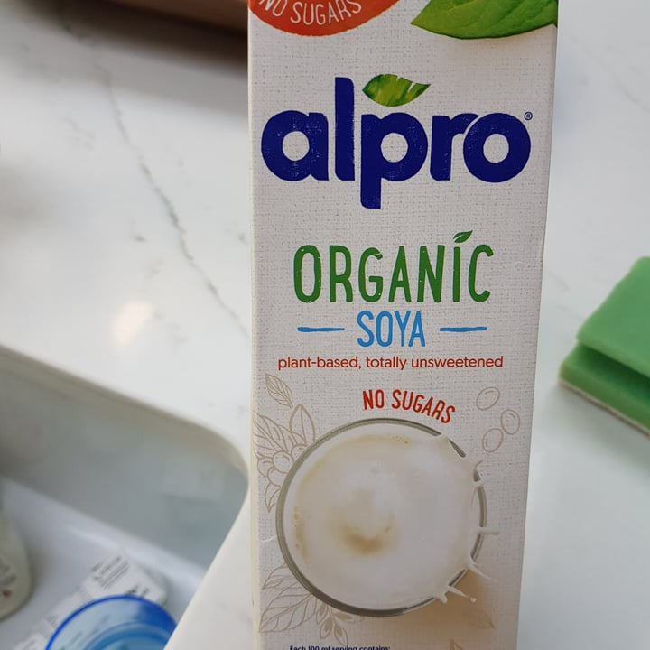 photo of Alpro Bevanda Di Soia Senza Zuccheri shared by @rosimar2369 on  18 Aug 2022 - review