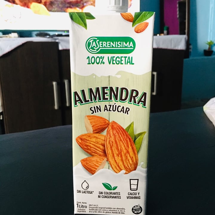 photo of La Serenísima Leche de Almendras Sin Azúcar shared by @3dith on  27 Apr 2022 - review