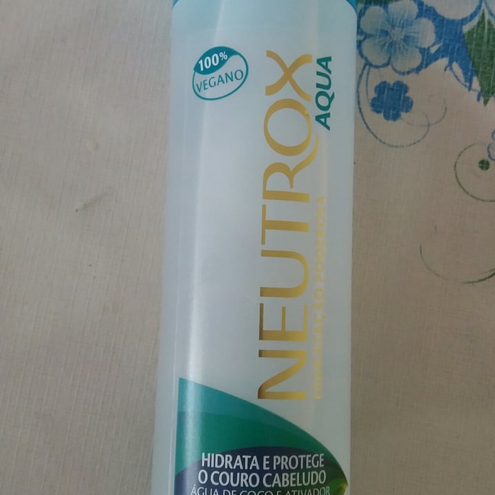 photo of Neutrox Shampoo Neutrox Aqua shared by @mariacarneiro on  26 Sep 2022 - review