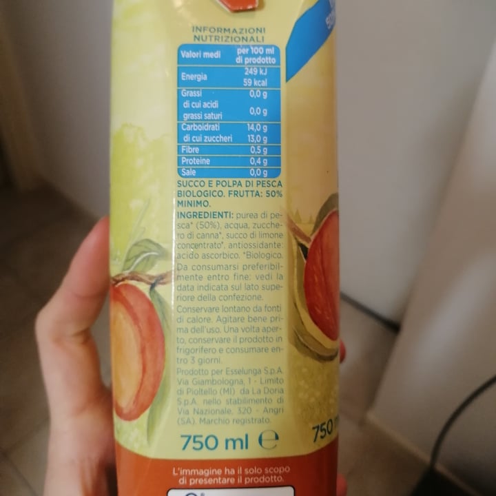 review photo of Esselunga Bio Succo e polpa di pesca shared by @bohacaso on 13 Apr 2022 - review