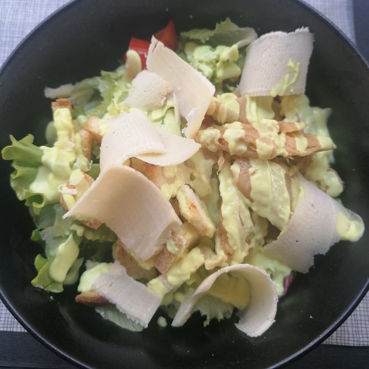 photo of Alice e Viola - Cucina vegetale Cesar salad shared by @athena111 on  29 Sep 2022 - review