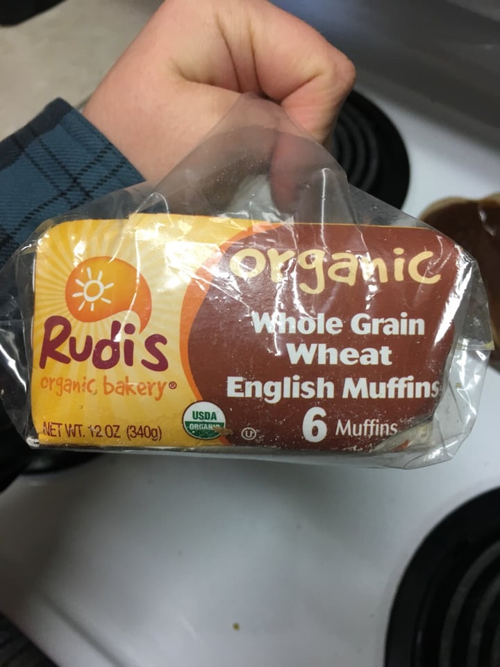 photo of Rudi’s Organic Bakery Whole Wheat English Muffins shared by @lisseatsplants on  22 Sep 2019 - review