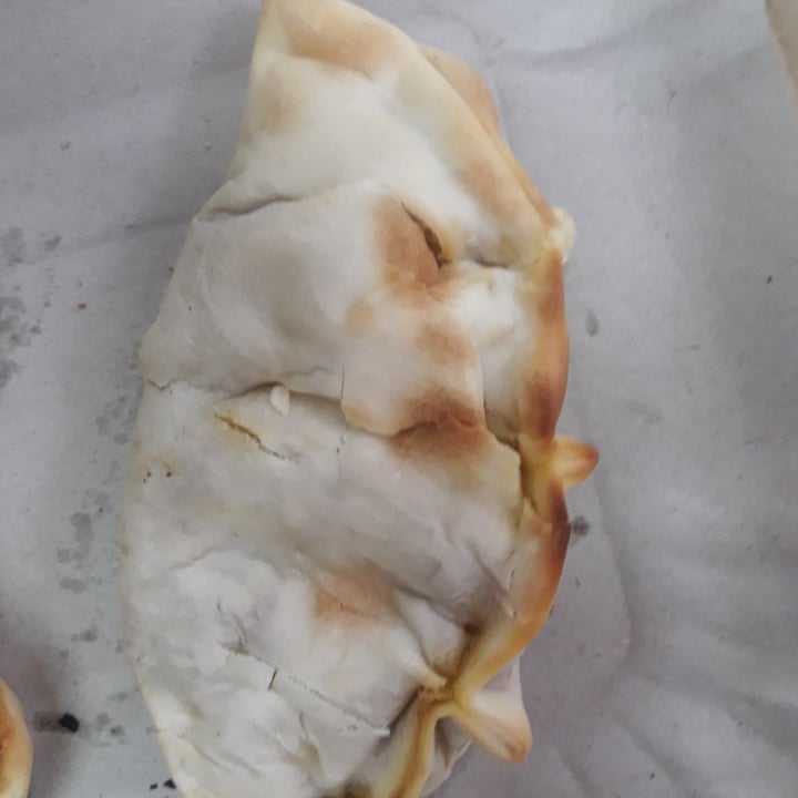 review photo of Hope Vegan Bar Empanadas Cheeseburger shared by @yaam on 10 Jul 2022 - review