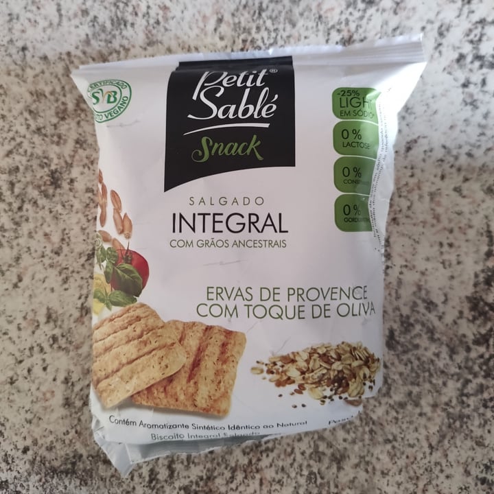photo of Petit Sablé Snack Ervas de provence com toque de Oliva shared by @m4gnus on  18 Sep 2022 - review